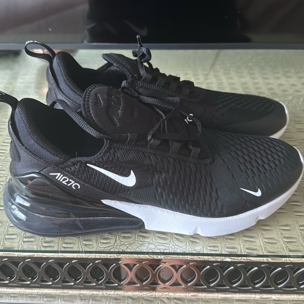 Nike Air Max 270